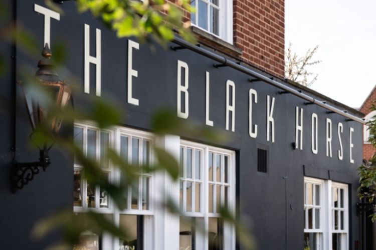 The Black Horse Restaurant on London Road, Kingston